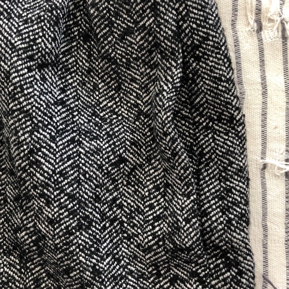 NWT J. Crew Factory Tweed Skirt - Picture 4 of 5